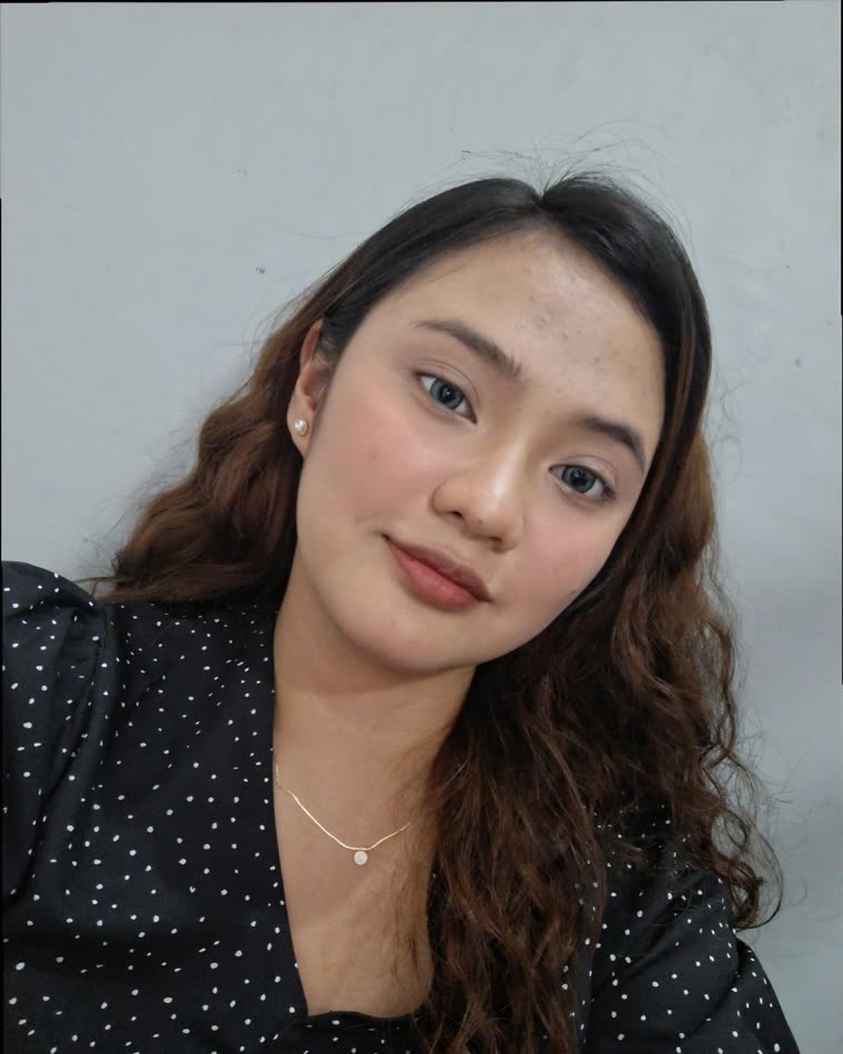 Portrait of Shyna Mae Deang